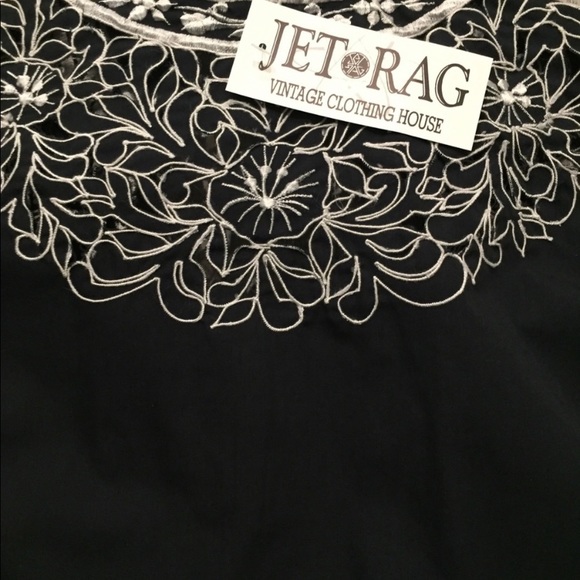 Vintage EUC Embroidery Lace Black&White Tunic - Picture 7 of 8